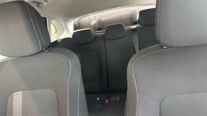 Hyundai i20 1.0T GDi 90 Tech Line 5dr Petrol Hatchback - Image 15